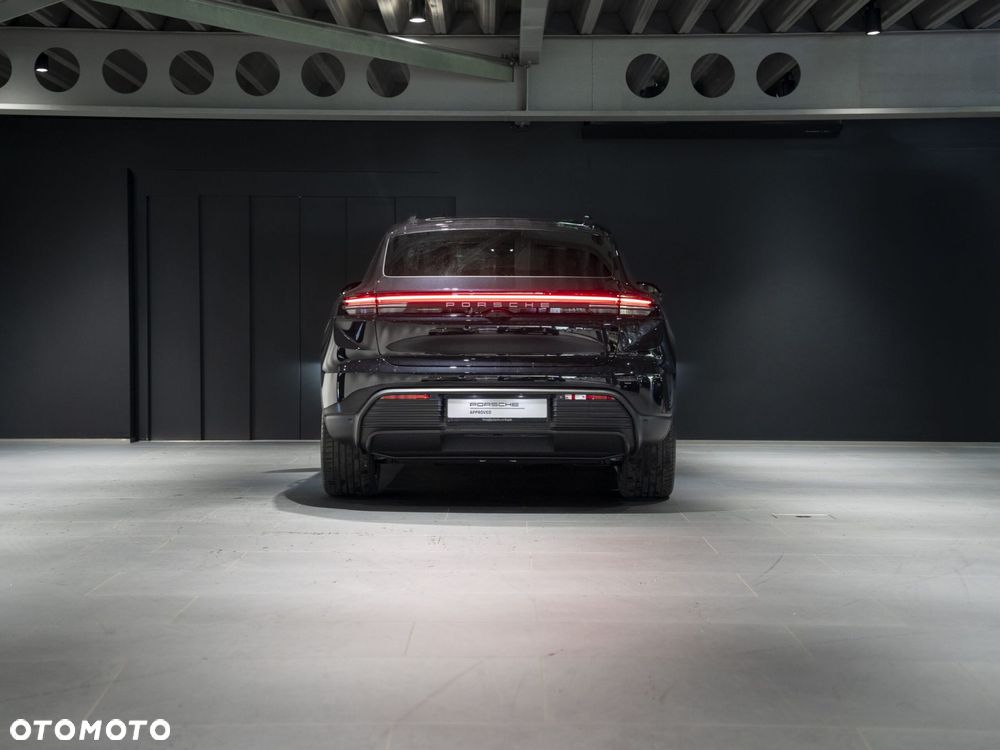 Porsche Macan - 4