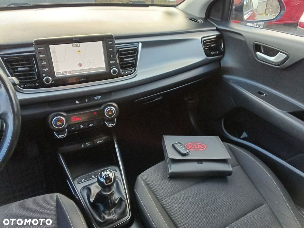 Kia Rio - 13