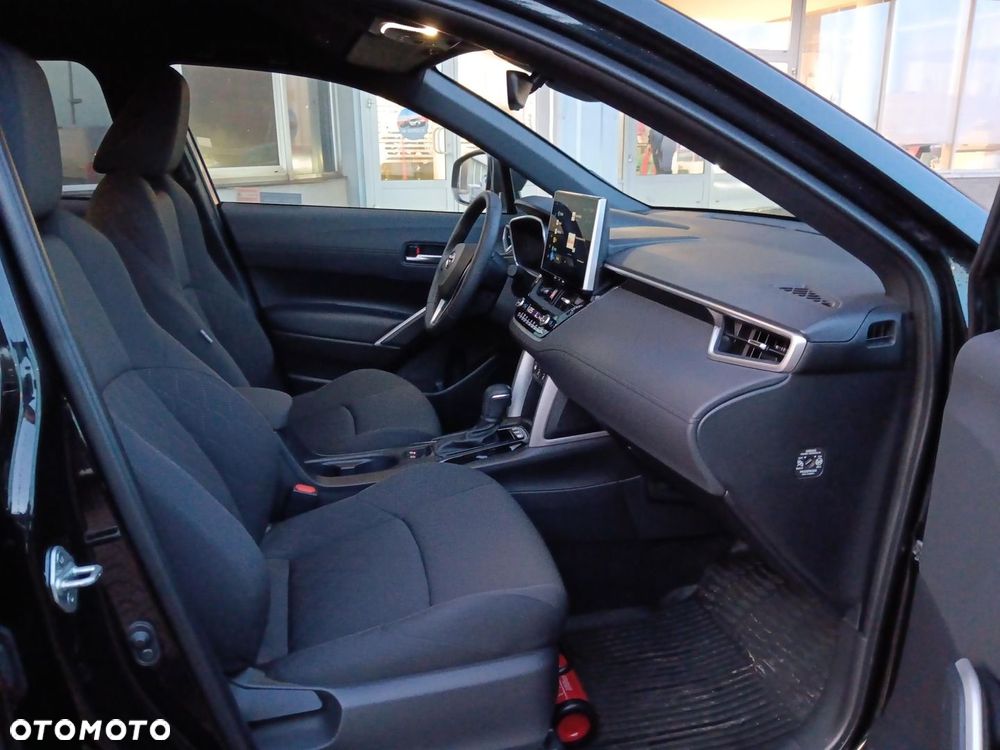 Toyota Corolla Cross - 7