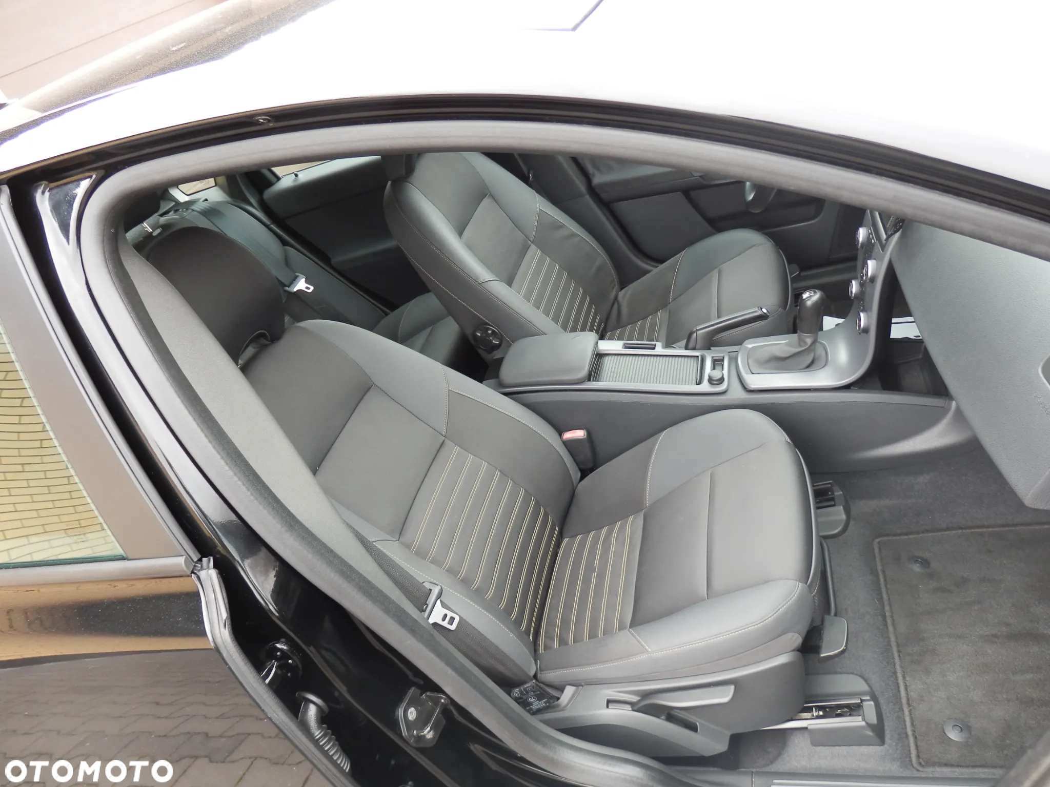 Volvo S40 1.8 Momentum - 9
