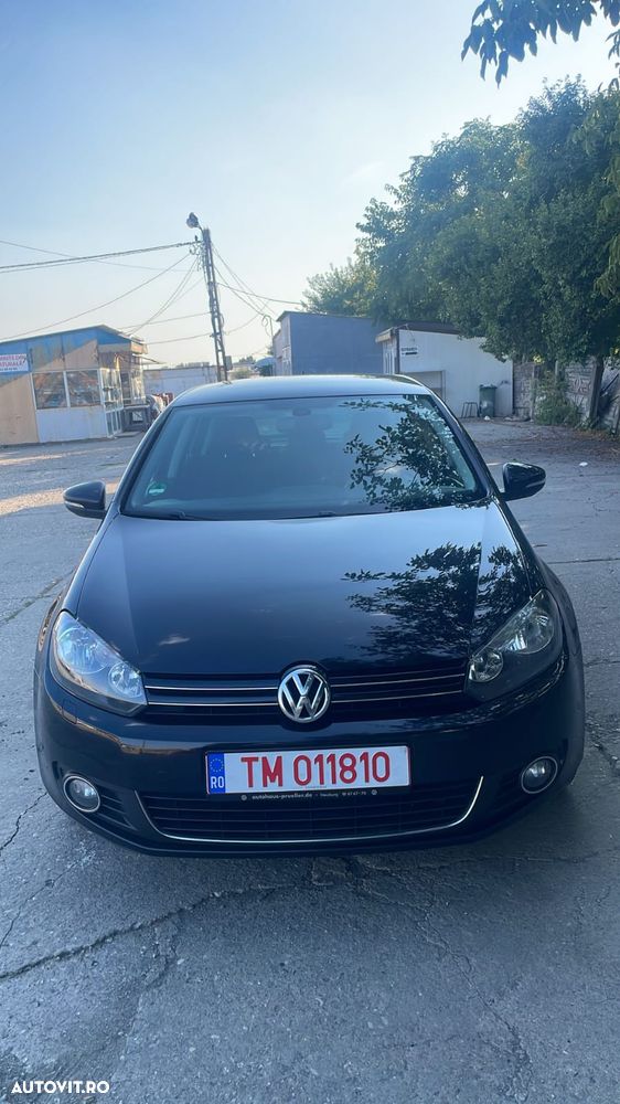 Volkswagen Golf - 2