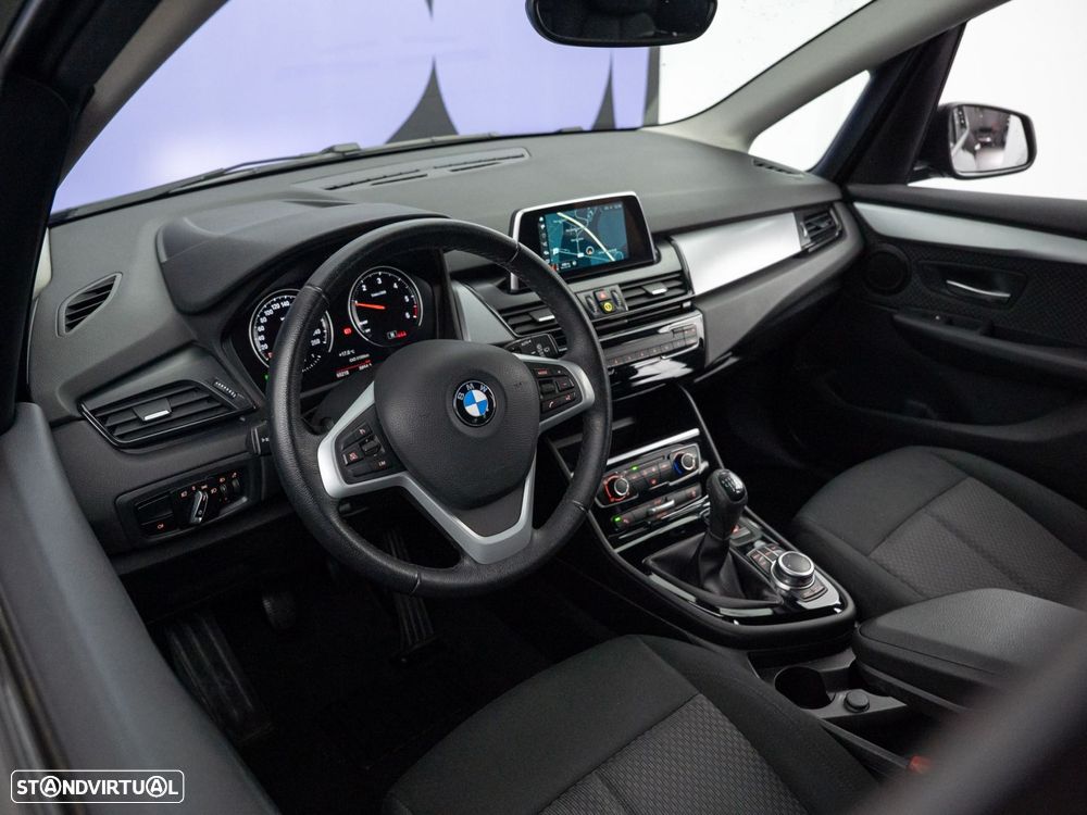 BMW 216 Active Tourer d - 11