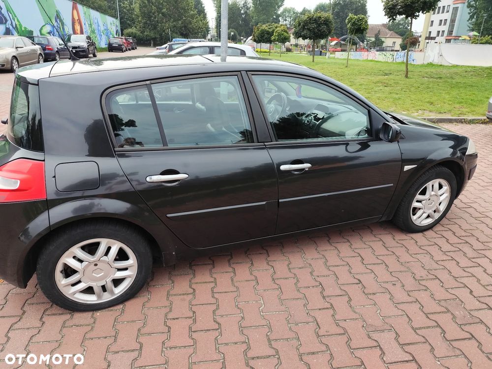 Renault Megane 1.5 dCi Authentique - 3