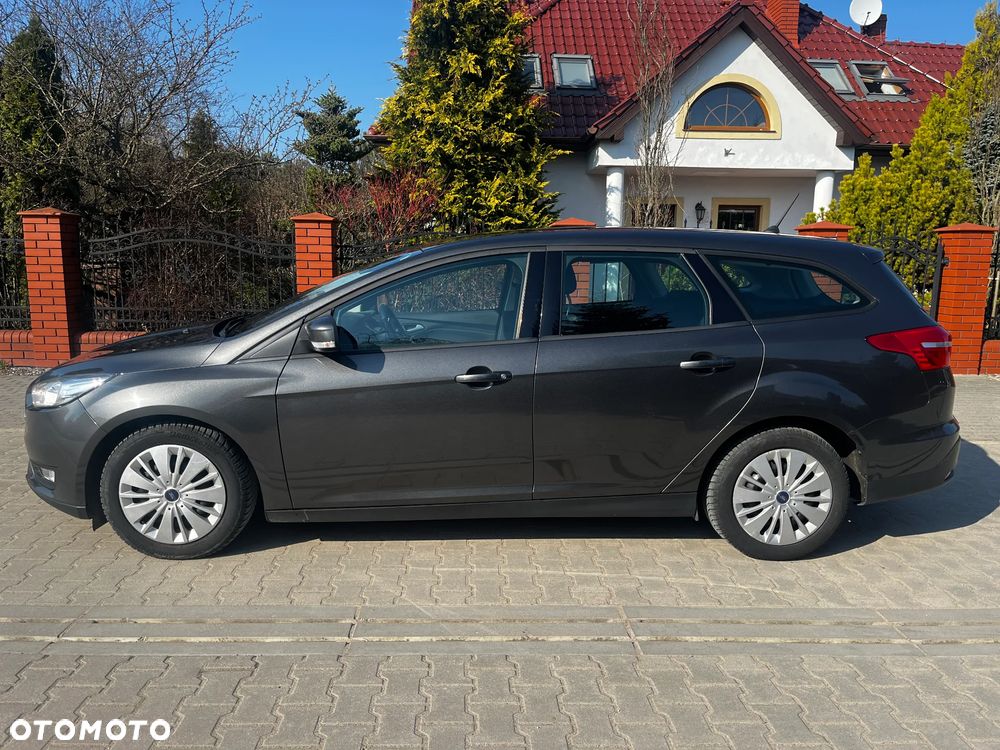 Ford Focus - 16