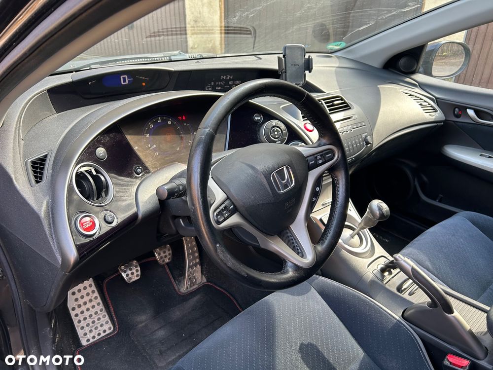 Honda Civic 1.8 Executive - 6