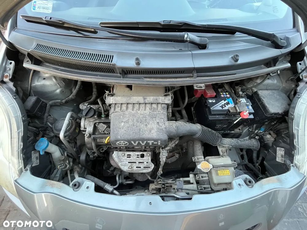 Toyota Yaris - 18