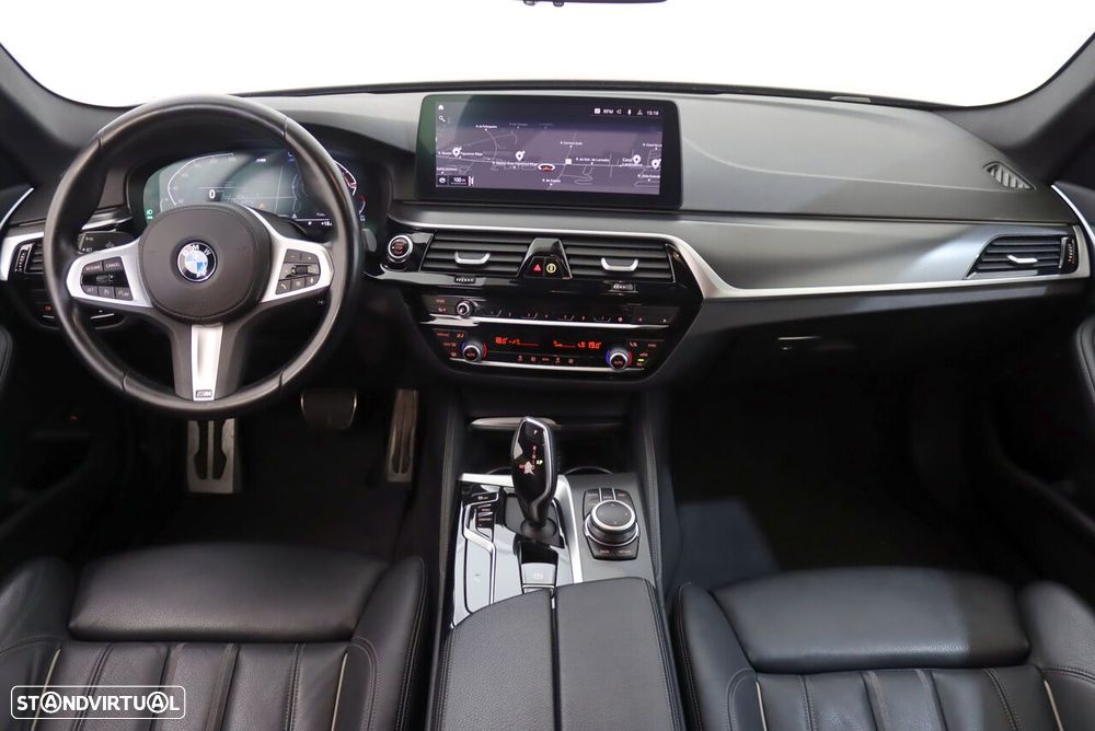 BMW 520 d Pack Desportivo M Auto - 8
