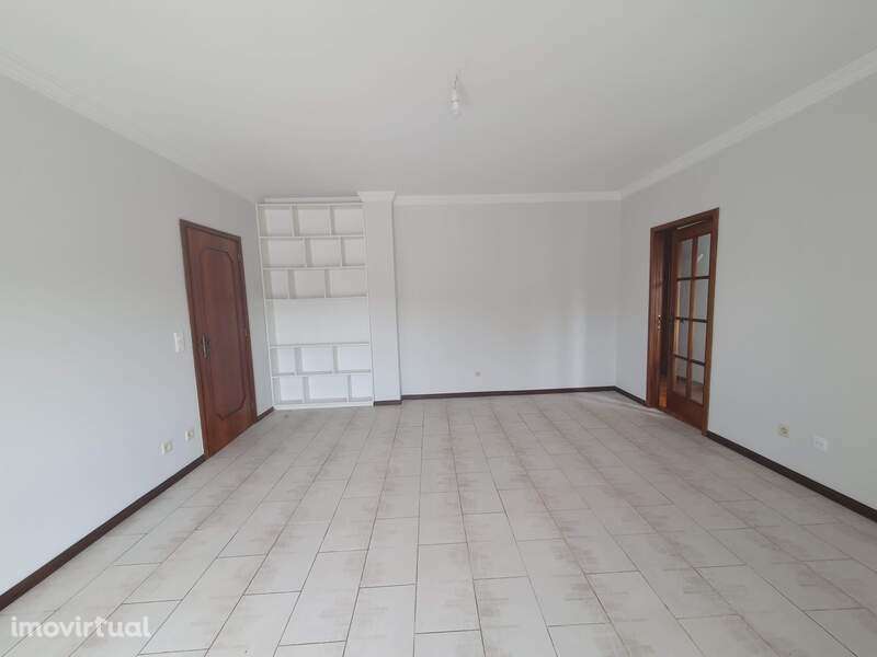 Apartamento em Vila Nova de Gaia, Oliveira do Douro - Grande imagem: 3/13
