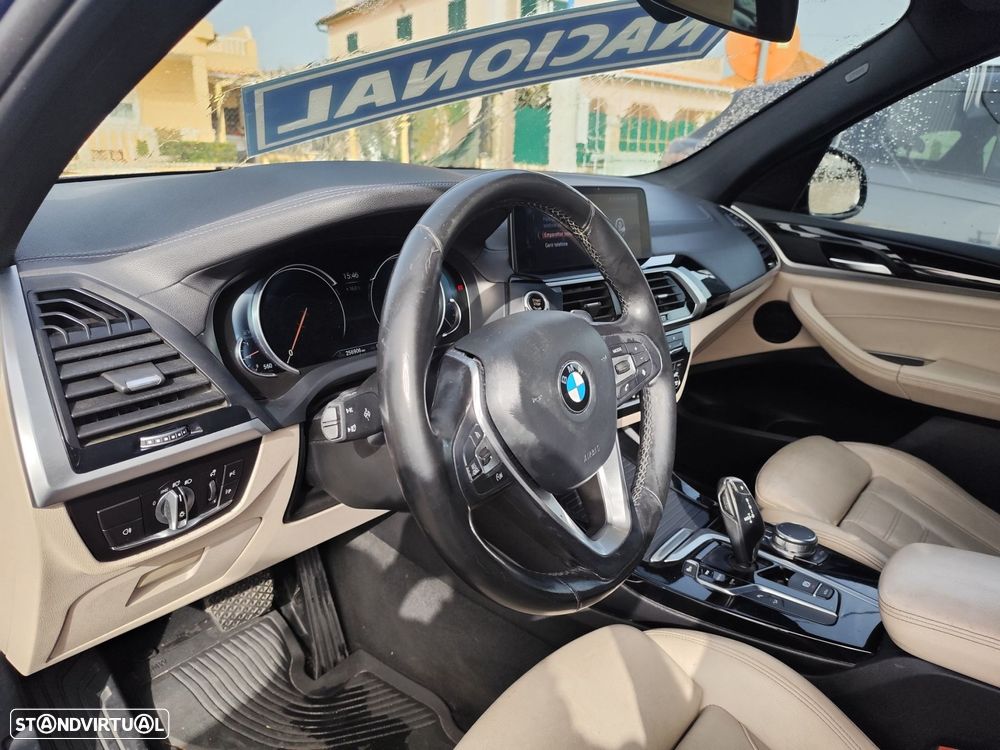 BMW X3 20 d xDrive - 14
