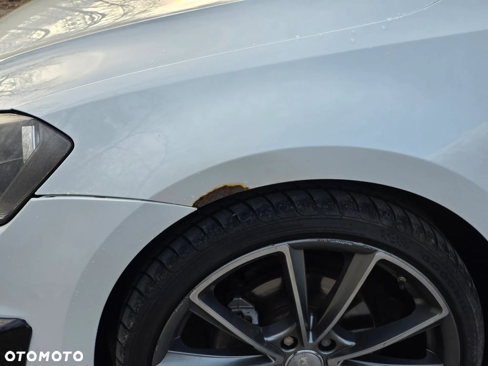 Volkswagen Golf 1.6 TDI DPF BlueMotion - 6