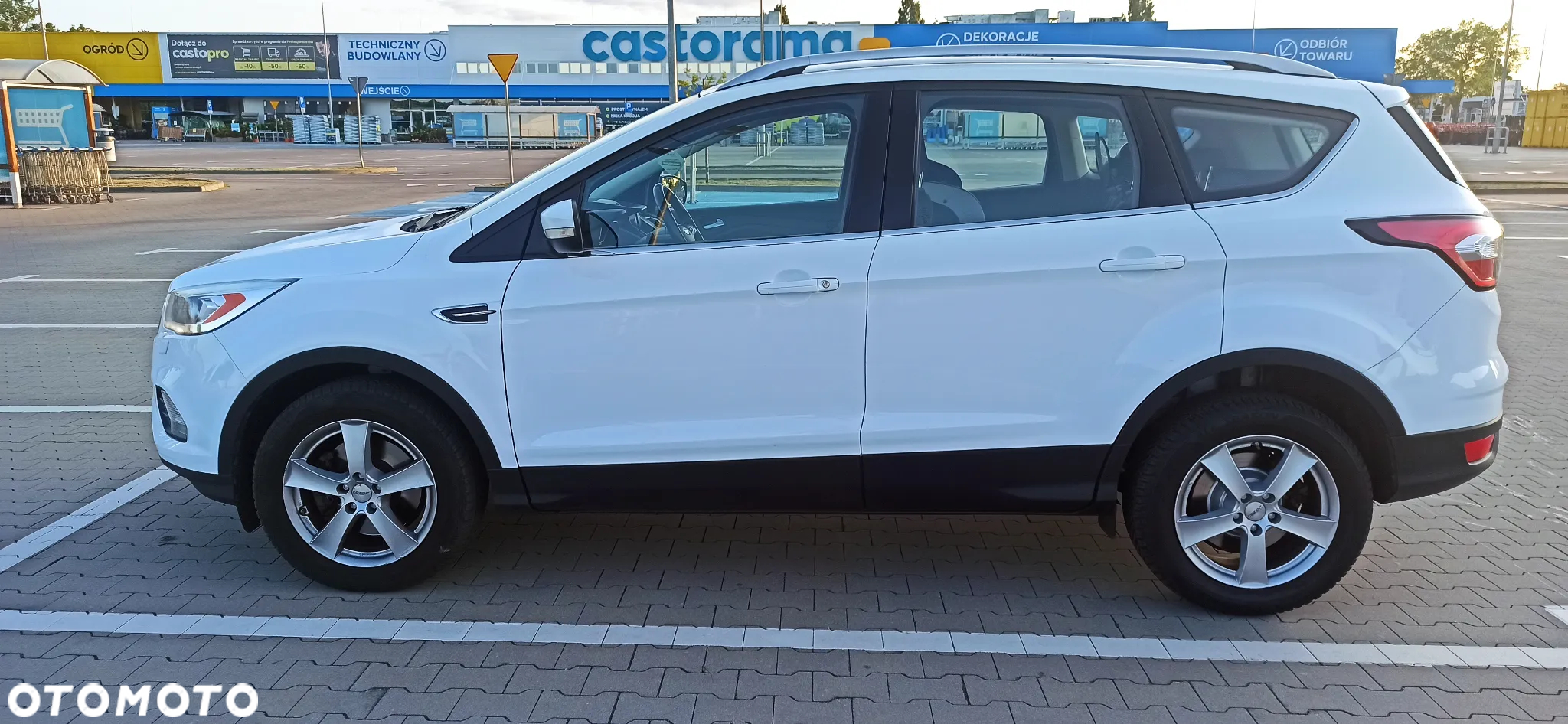 Ford Kuga 2.0 TDCi FWD Edition - 2
