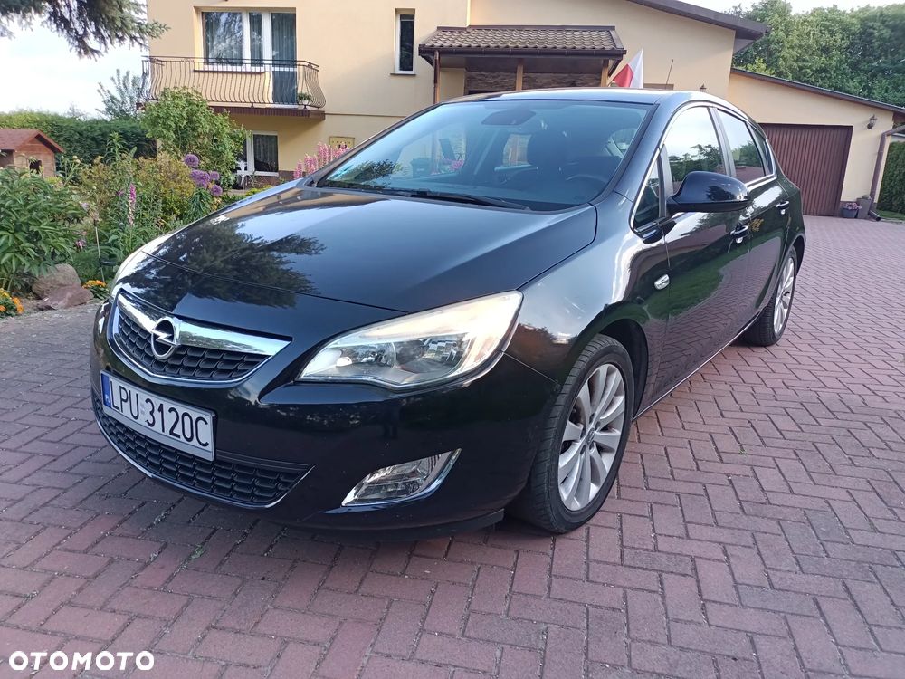 Opel Astra 1.6 Design Edition - 2