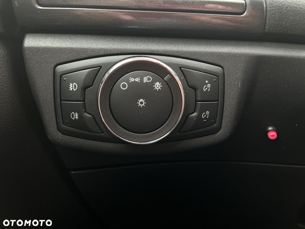 Ford Mondeo 2.0 EcoBlue Titanium - 19