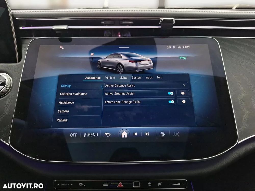 Mercedes-Benz E 220 d 4MATIC 9G-TRONIC Edition AMG Line - 24
