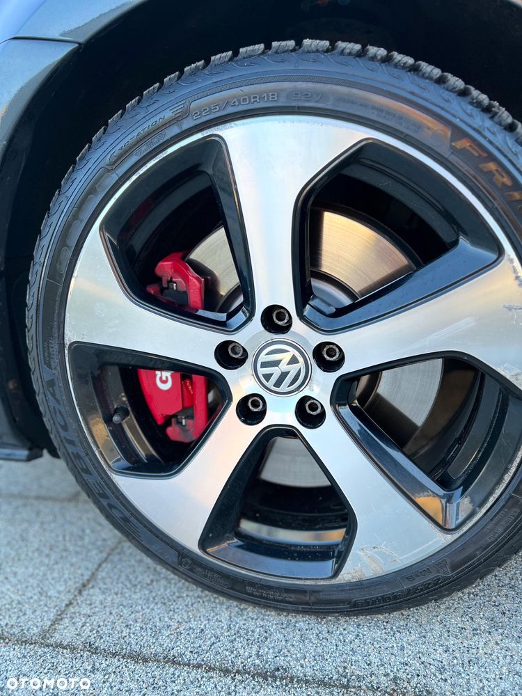 Volkswagen Golf 2.0 TSI BMT GTI Performance DSG - 6