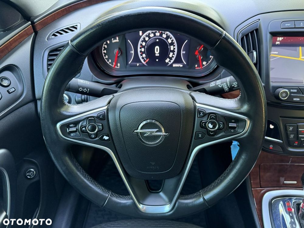 Opel Insignia - 40