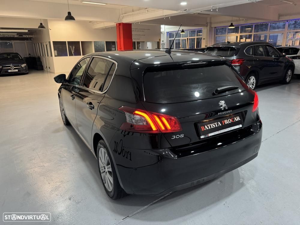 Peugeot 308 PureTech 130 Stop & Start Allure - 17