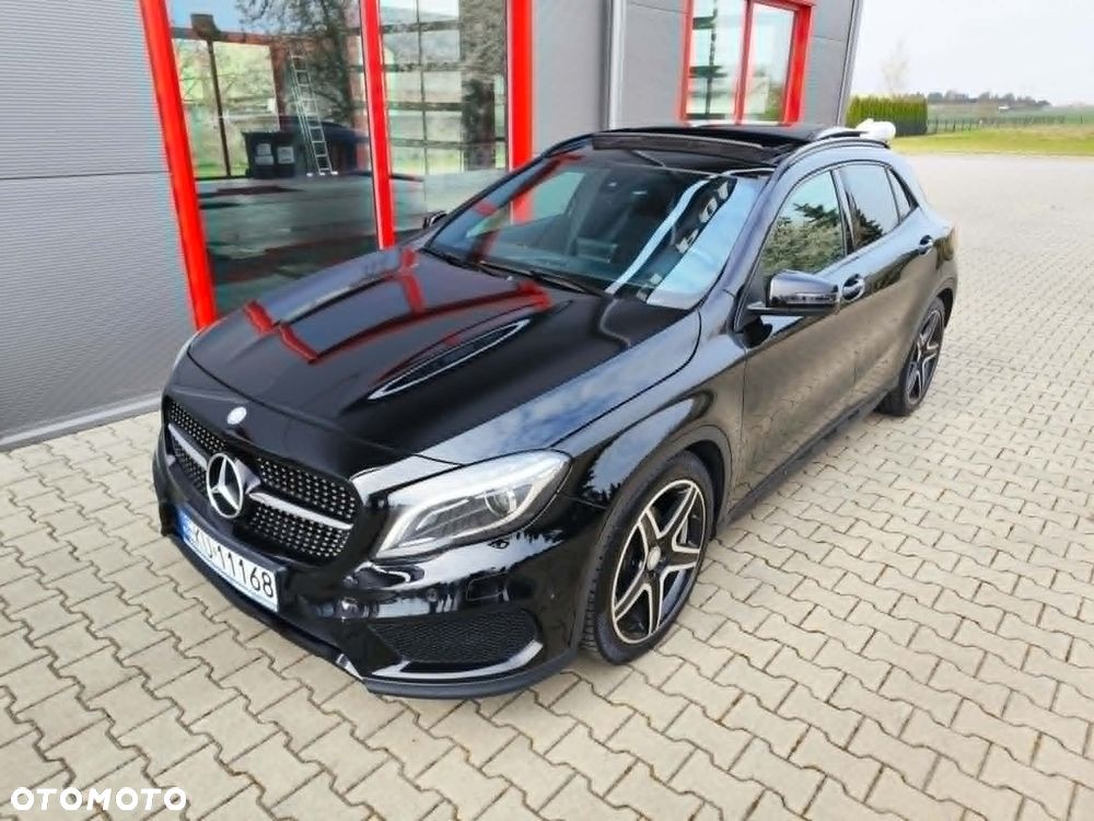 Mercedes-Benz GLA 180 d 7G-DCT AMG Line - 11