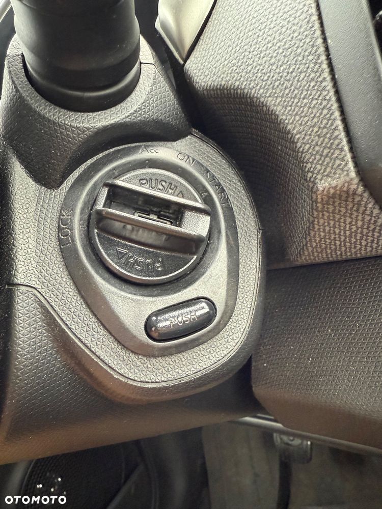 Nissan Micra 1.2 tekna - 11