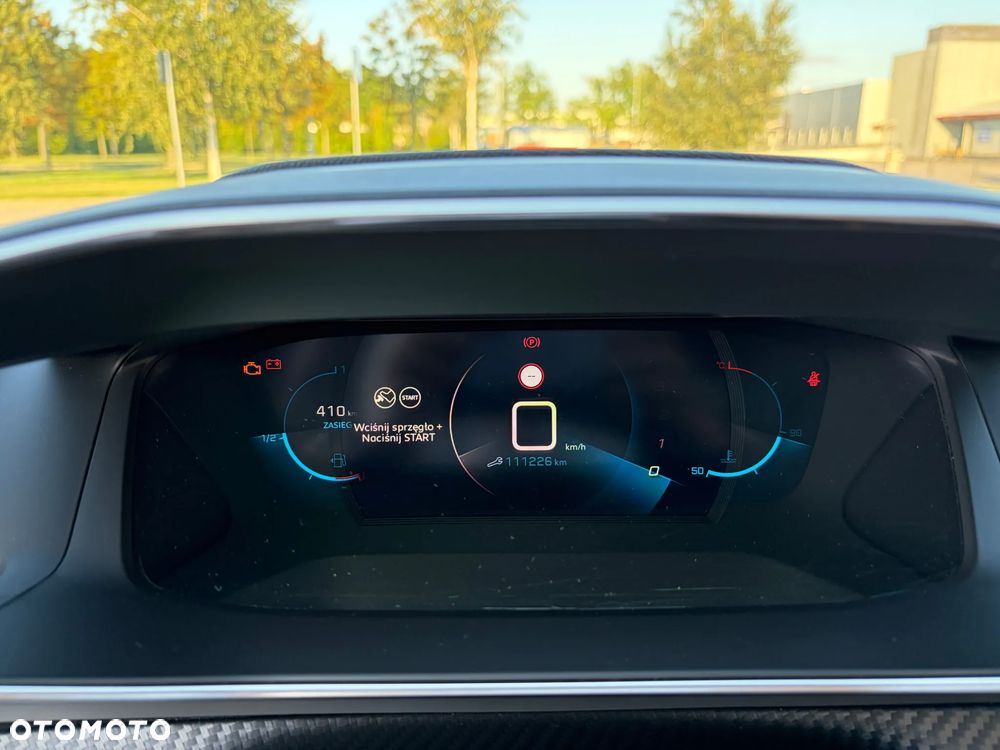 Peugeot 208 - 15