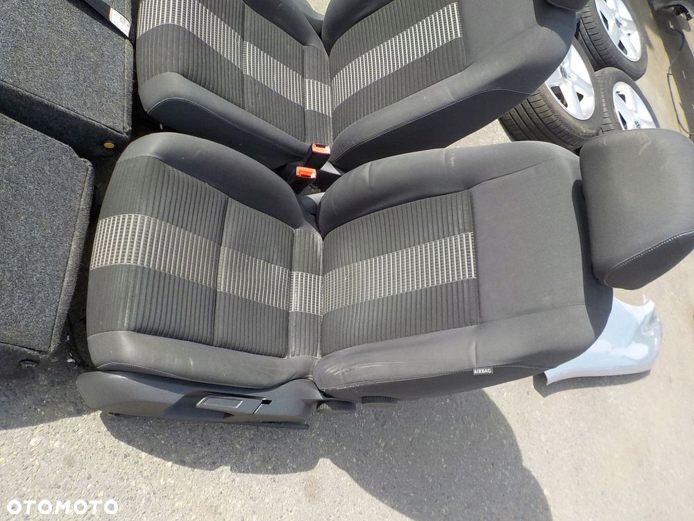 fotel kierowcy fotele komplet vw golf 5 V HB 5d 2008r - 2