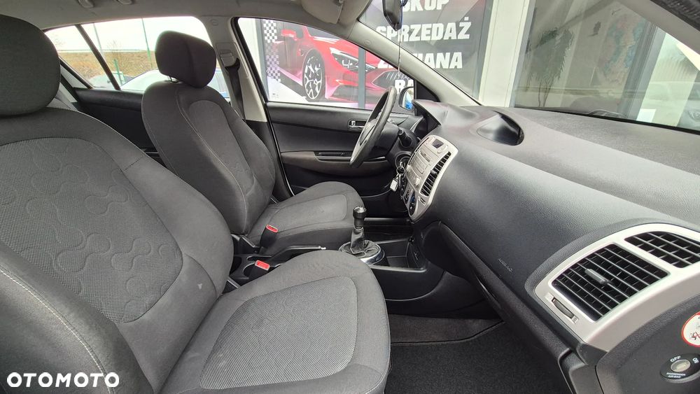 Hyundai i20 1.2 Edition Plus - 16