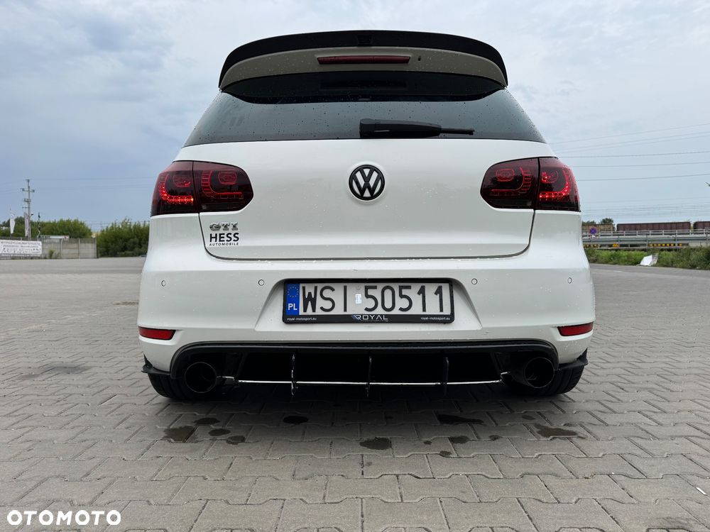 Volkswagen Golf 2.0 TSI GTI - 8