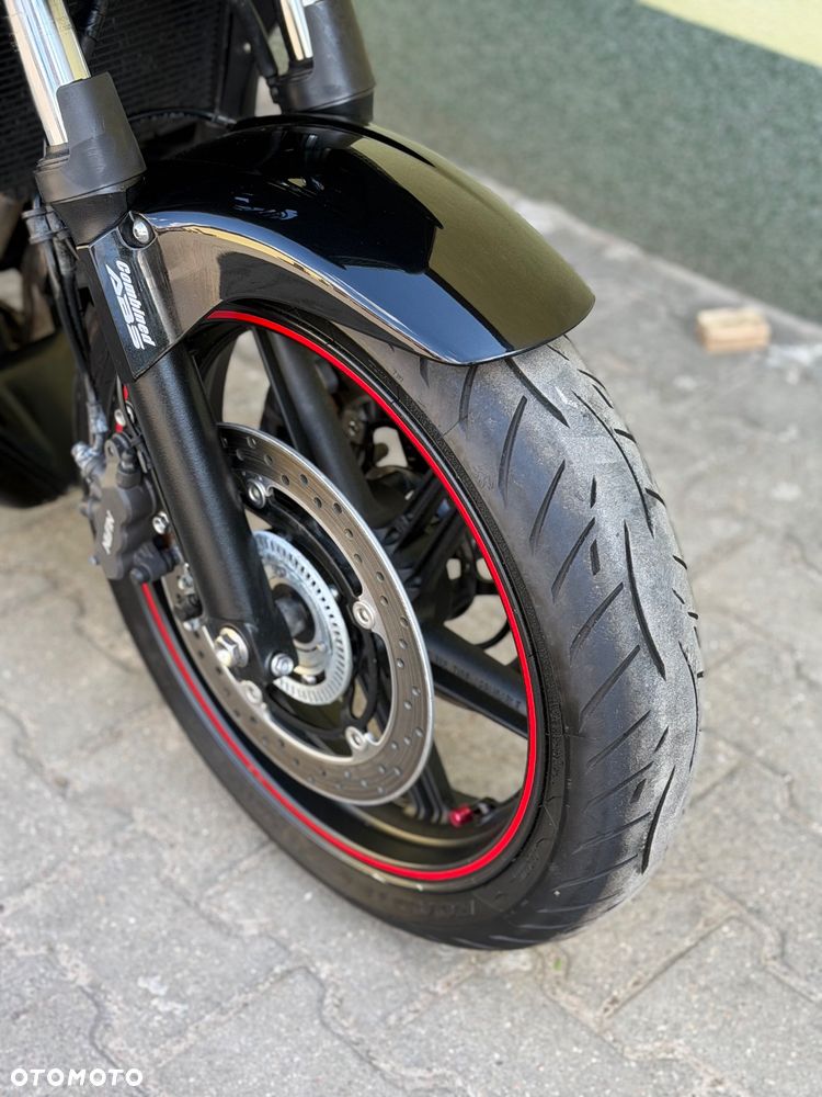 Honda CBF - 3