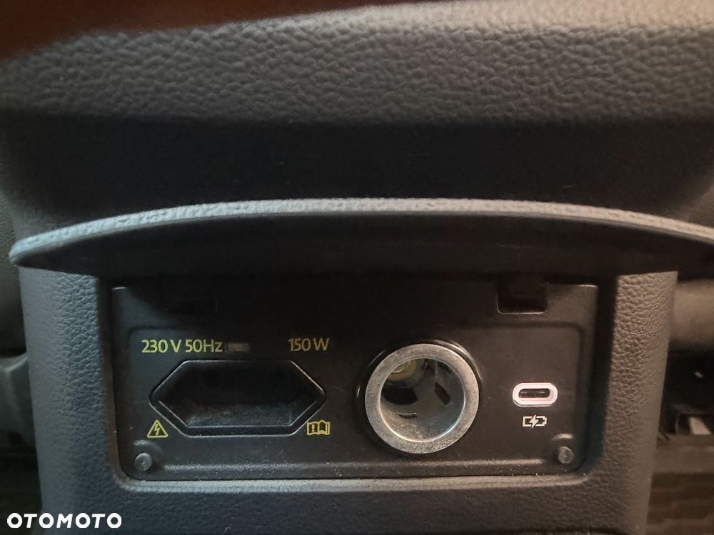 Volkswagen Passat - 18