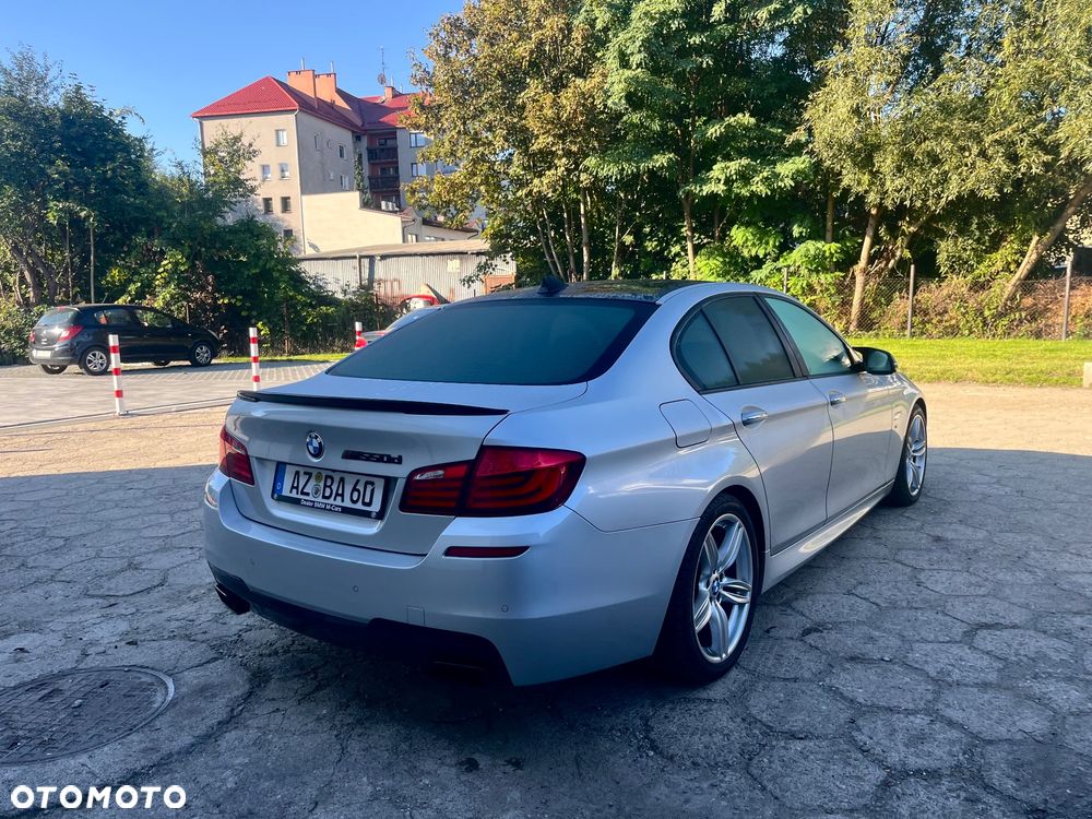 BMW Seria 5 M550d xDrive - 4