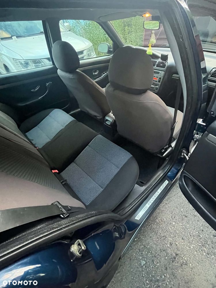 Peugeot 406 2.0 HDI SR Comfort - 8