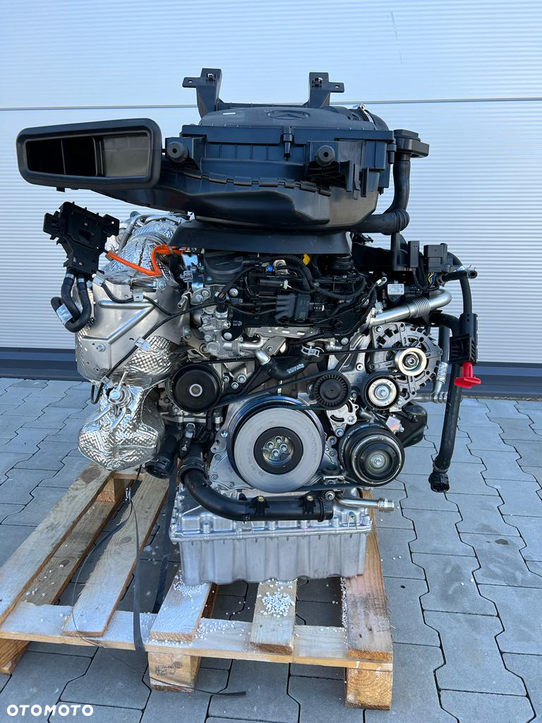 Silnik ze skrzynią biegów Mercedes Sprinter 907 - 10