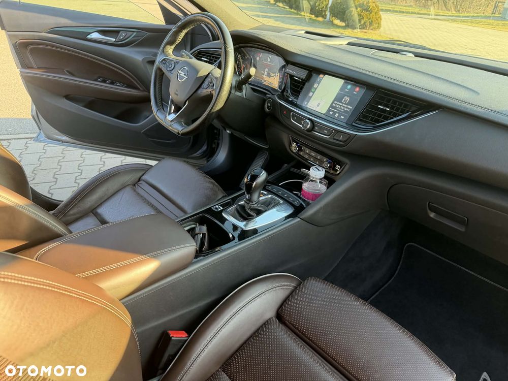 Opel Insignia 2.0 T 4x4 Exclusive S&S - 16