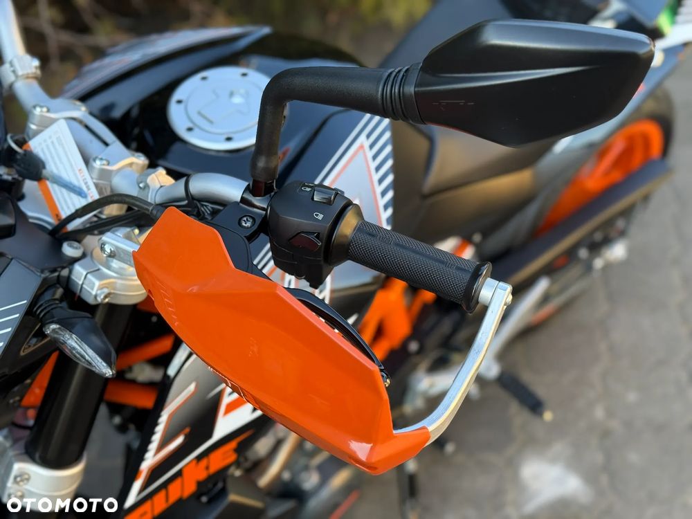 KTM Duke - 27
