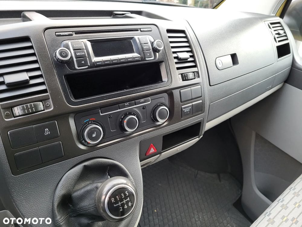 Volkswagen T5 LIFT-2.0 TDI-4 MOTION-DŁUGI-WYSOKI-140 KM-KLIMA - 16