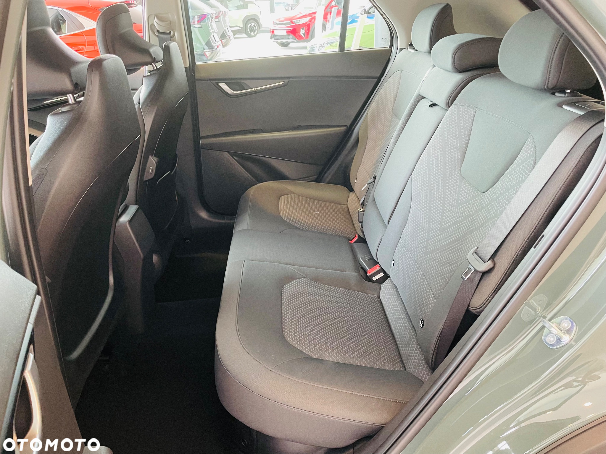 Kia Niro 1.6 GDI Hybrid M - 6