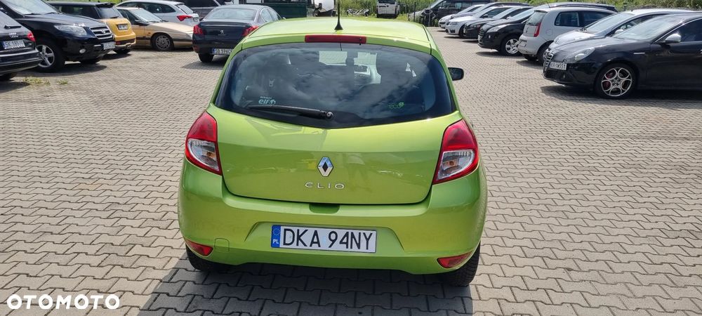 Renault Clio 1.5 dCi Expression - 5