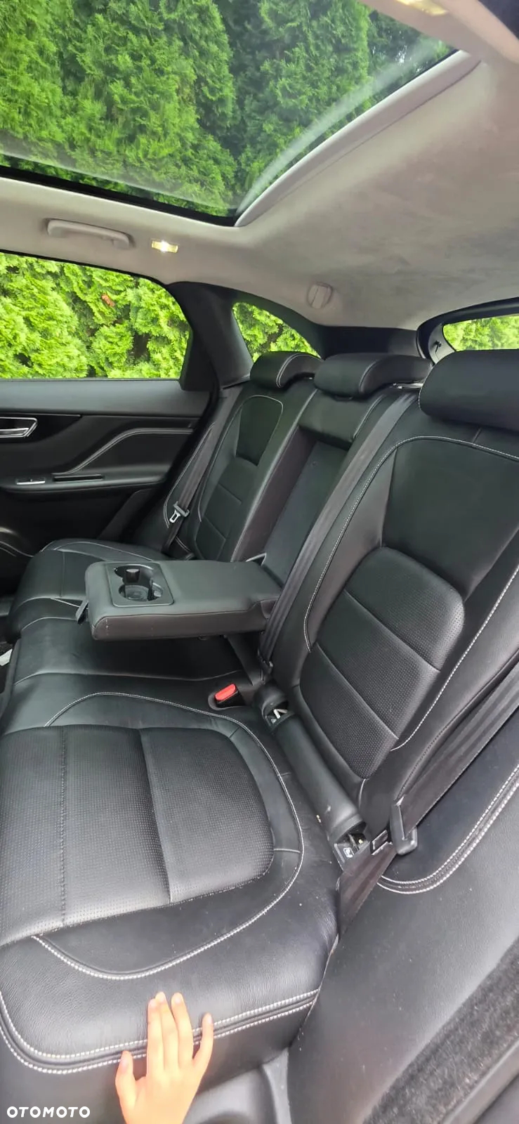 Jaguar F-Pace 2.0 i4D AWD R-Sport - 21