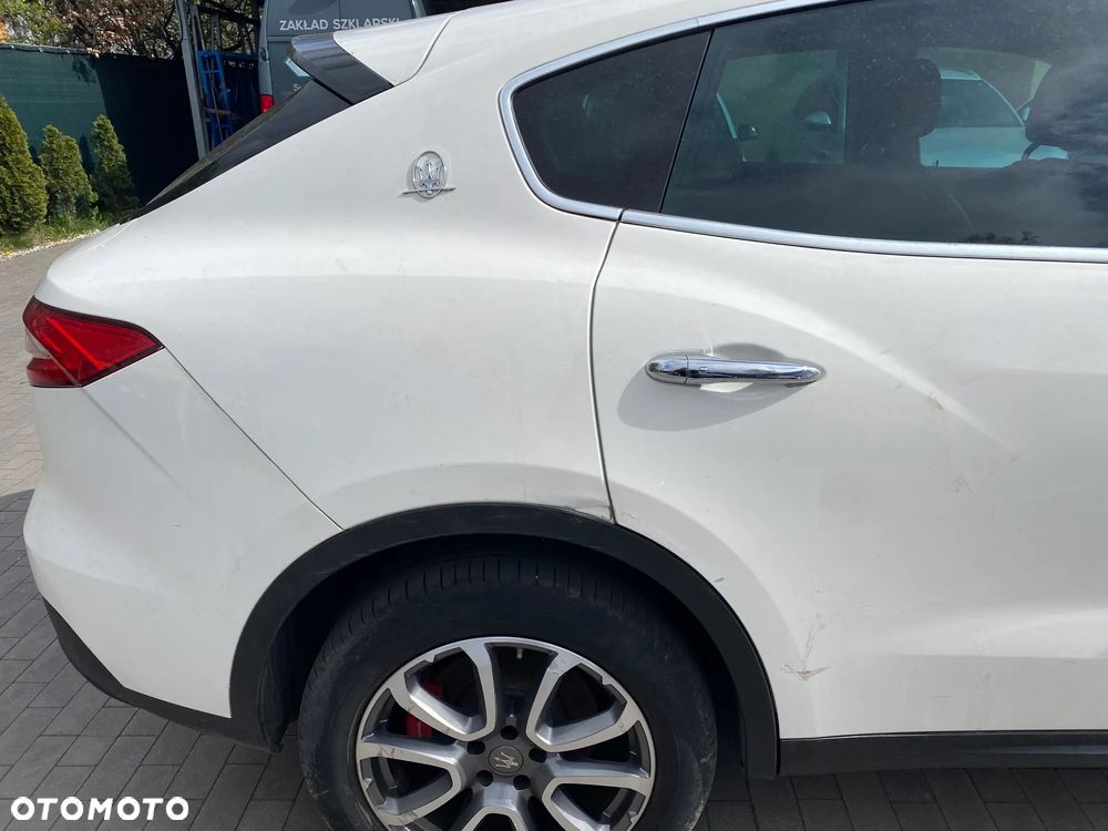 Maserati Levante Q4 - 16