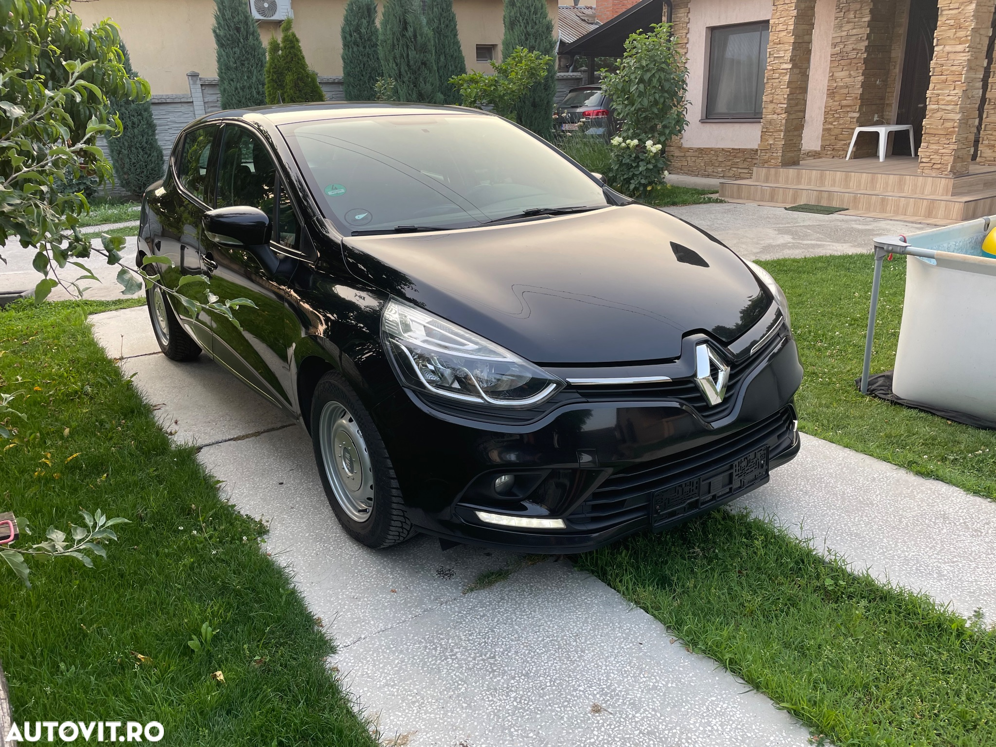 Renault Clio - 13