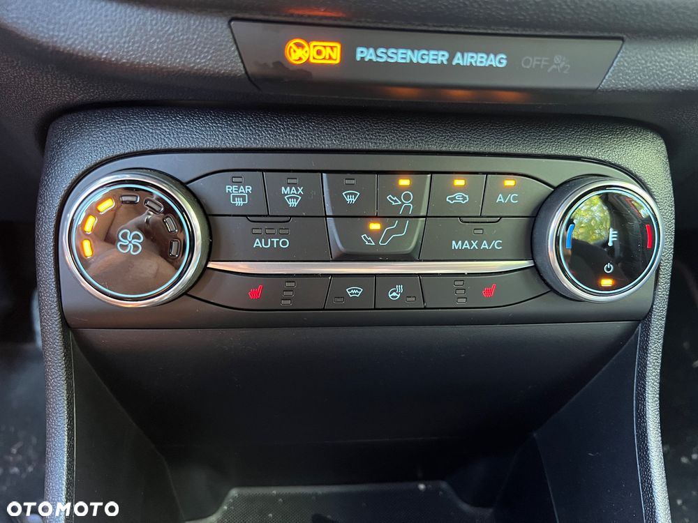 Ford Fiesta 1.0 EcoBoost Hybrid S&S ST-LINE X - 21