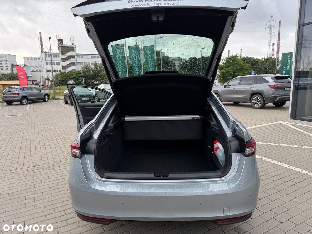 Skoda Superb 2.0 TSI Sportline DSG - 11