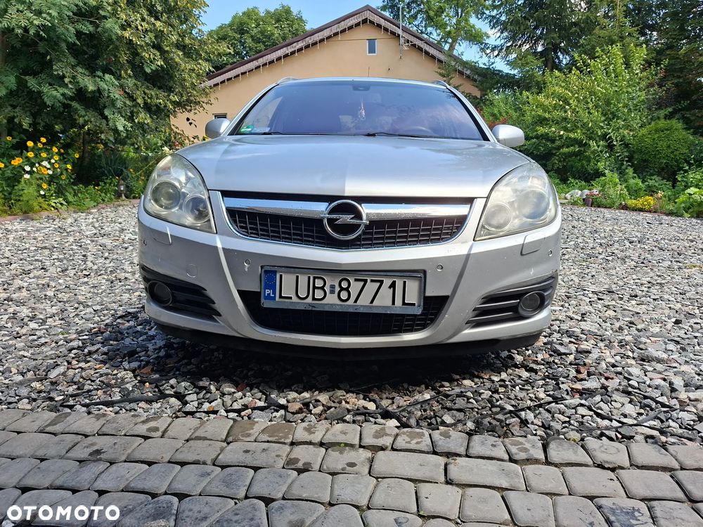 Opel Vectra 3.0 V6 CDTI Cosmo - 2