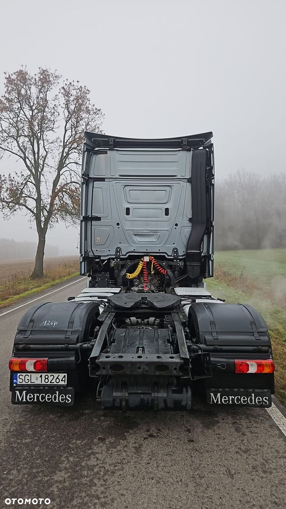 Mercedes-Benz Actros 1845 - 6