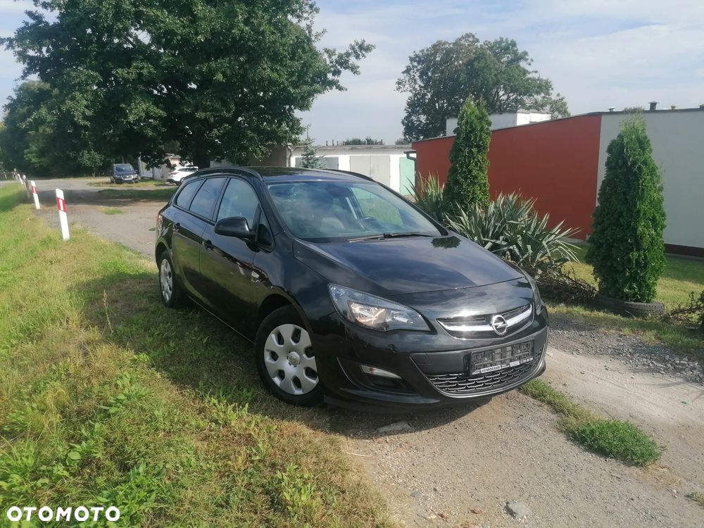 Opel Astra - 1