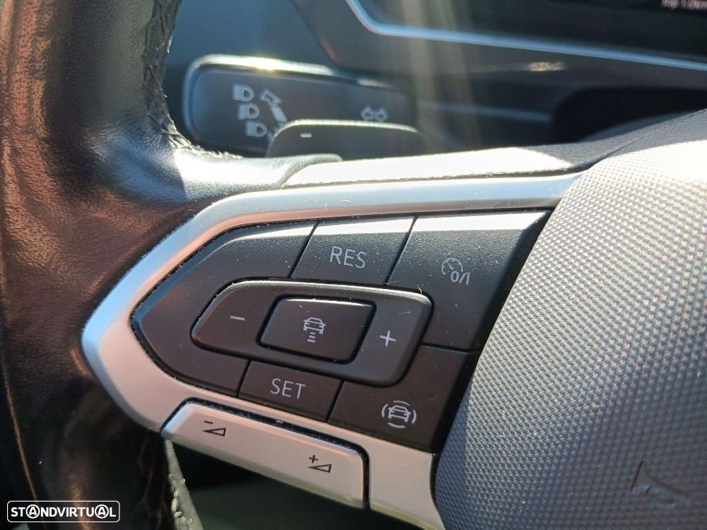 VW Tiguan Allspace 2.0 TDI Life DSG - 17