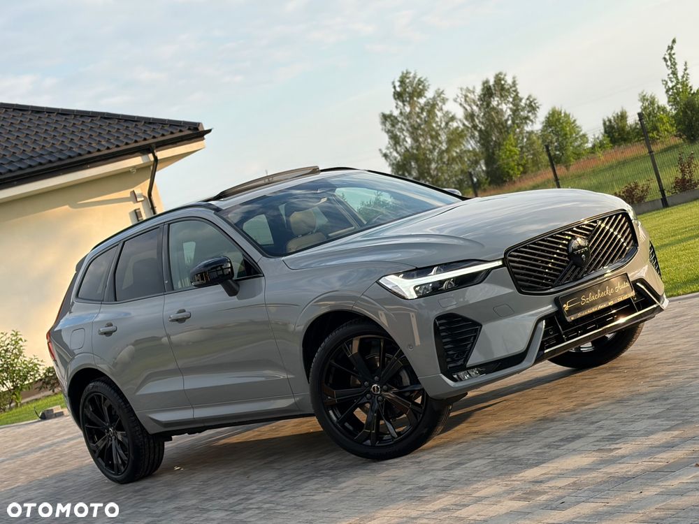 Volvo XC 60 B5 B AWD Plus Black Edition - 14