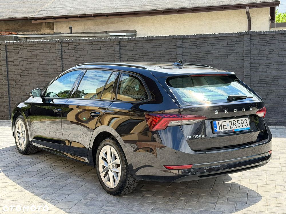 Skoda Octavia 2.0 TDI SCR Ambition DSG - 7