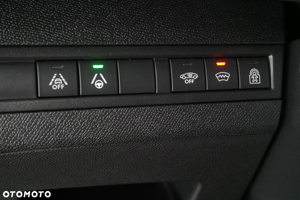 Peugeot 5008 - 31
