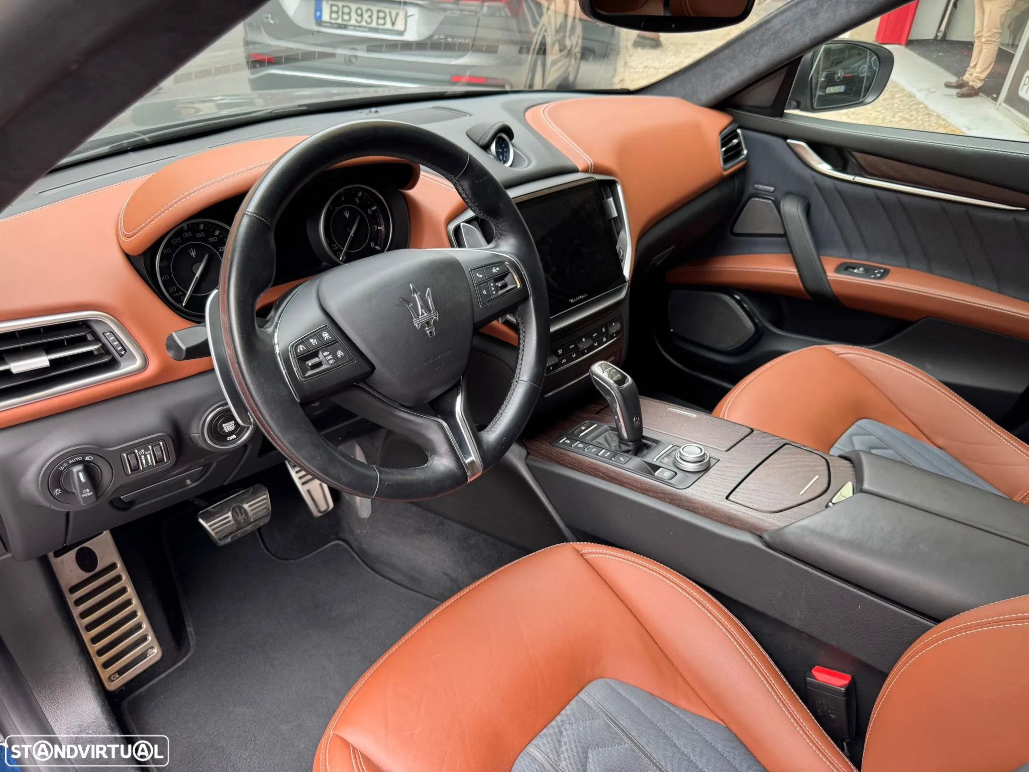 Maserati Ghibli 3.0 V6 GranLusso - 4
